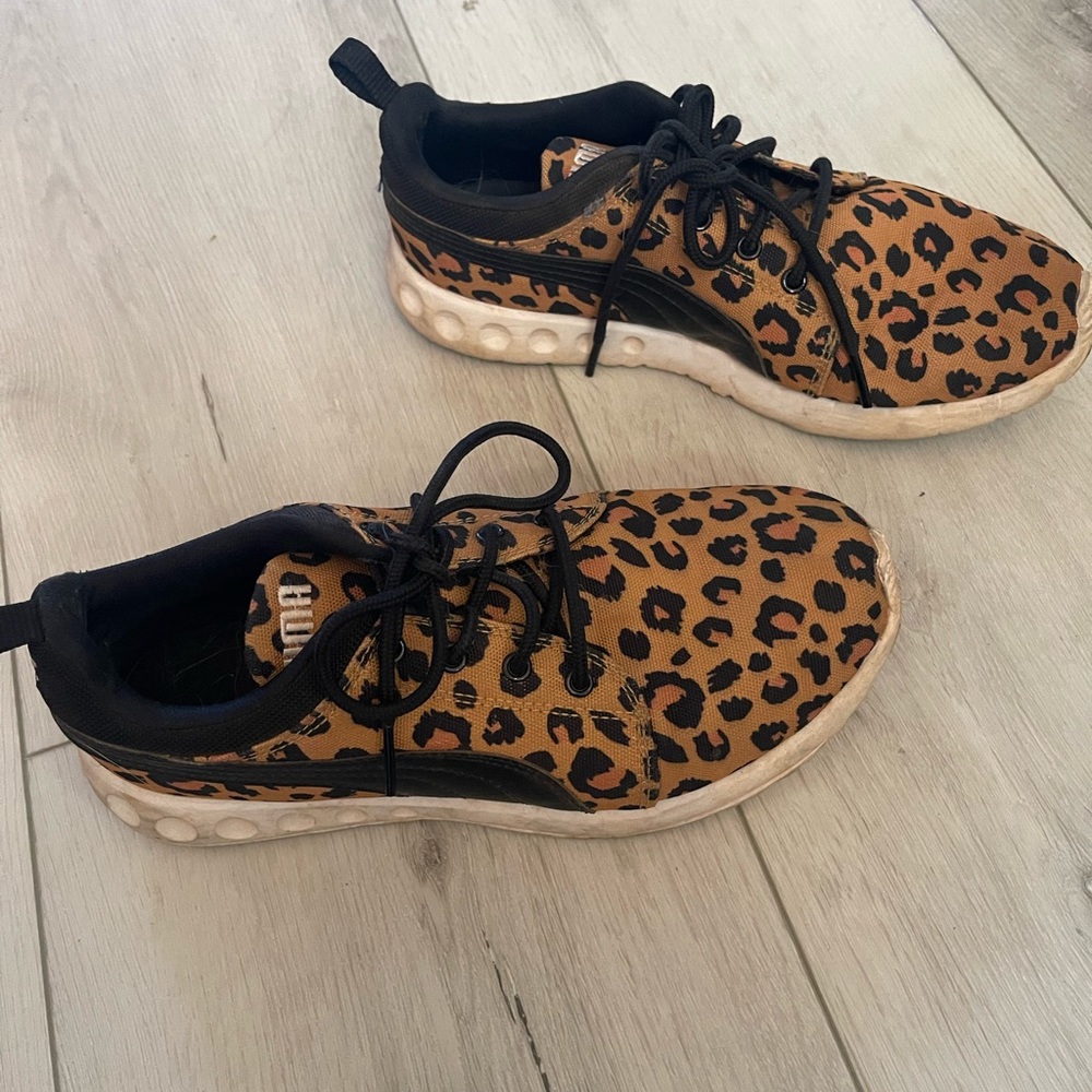 Leopard print sneakers - 8